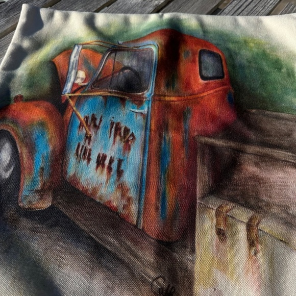 Set of Two Pillow Covers - Picture 2 of 3